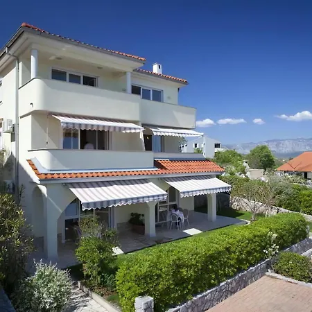 Apartment Mit Grosser Terrasse Und Meerblick Cizici
