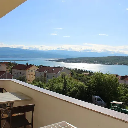 Mit Grosser Terrasse Und Meerblick